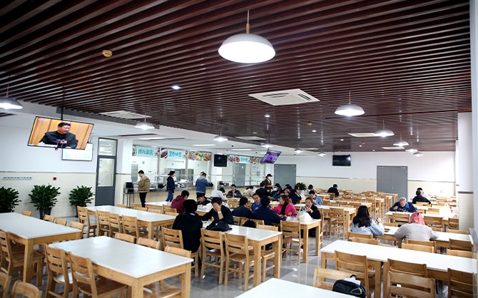 石獅工廠食堂環(huán)境圖片